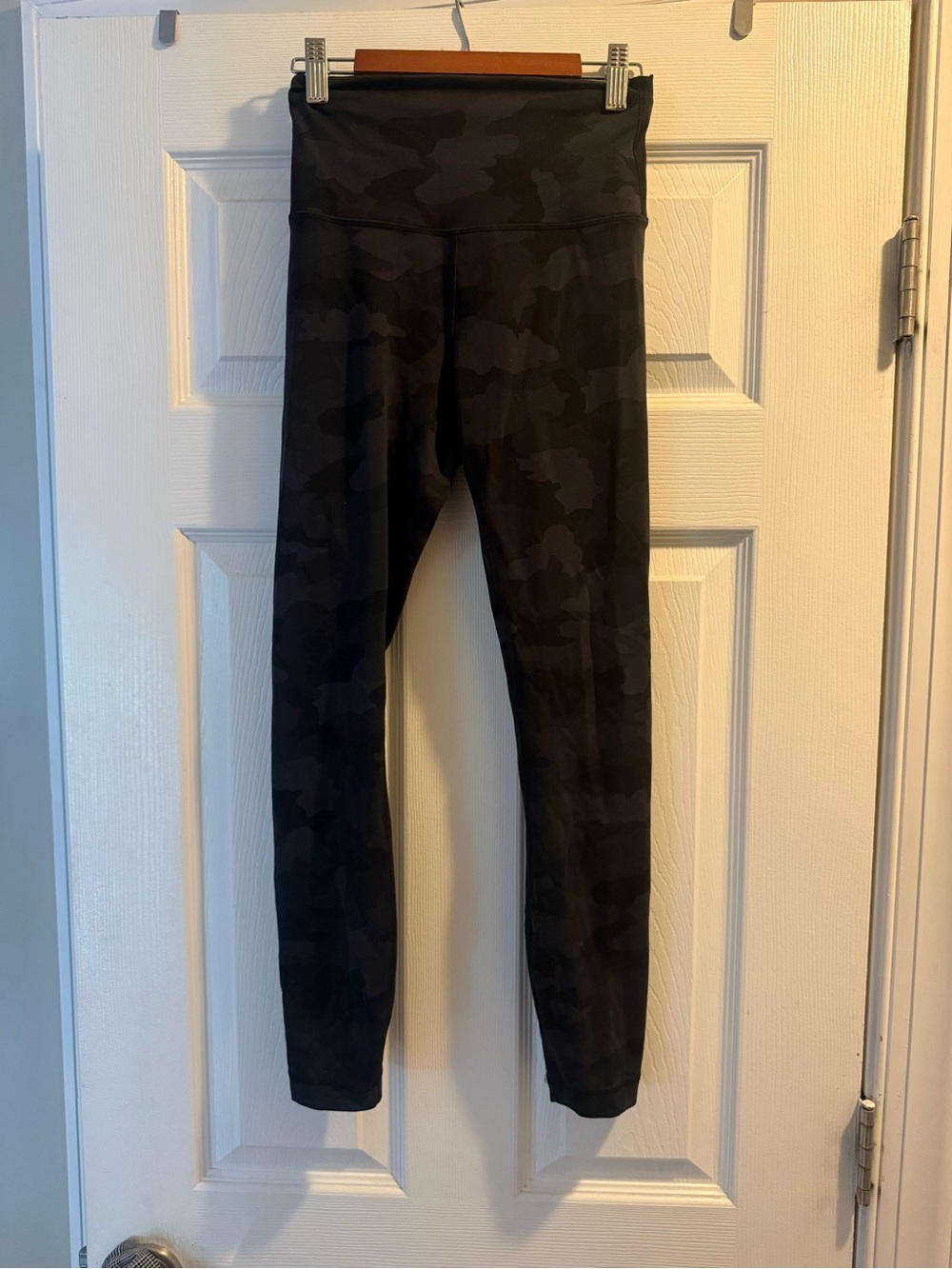 Lululemon Camo Leggings 4